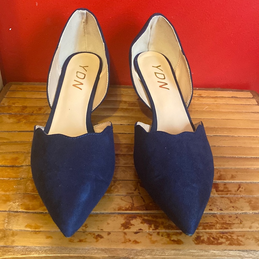 Navy Blue Kitten heel